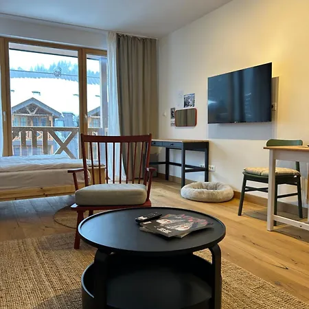 Aska Aparthotel